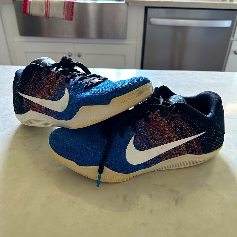 NIKE ZOOM KOBE 11 XI “BLACK HISTORY MONTH”(BHM) SIZE 11